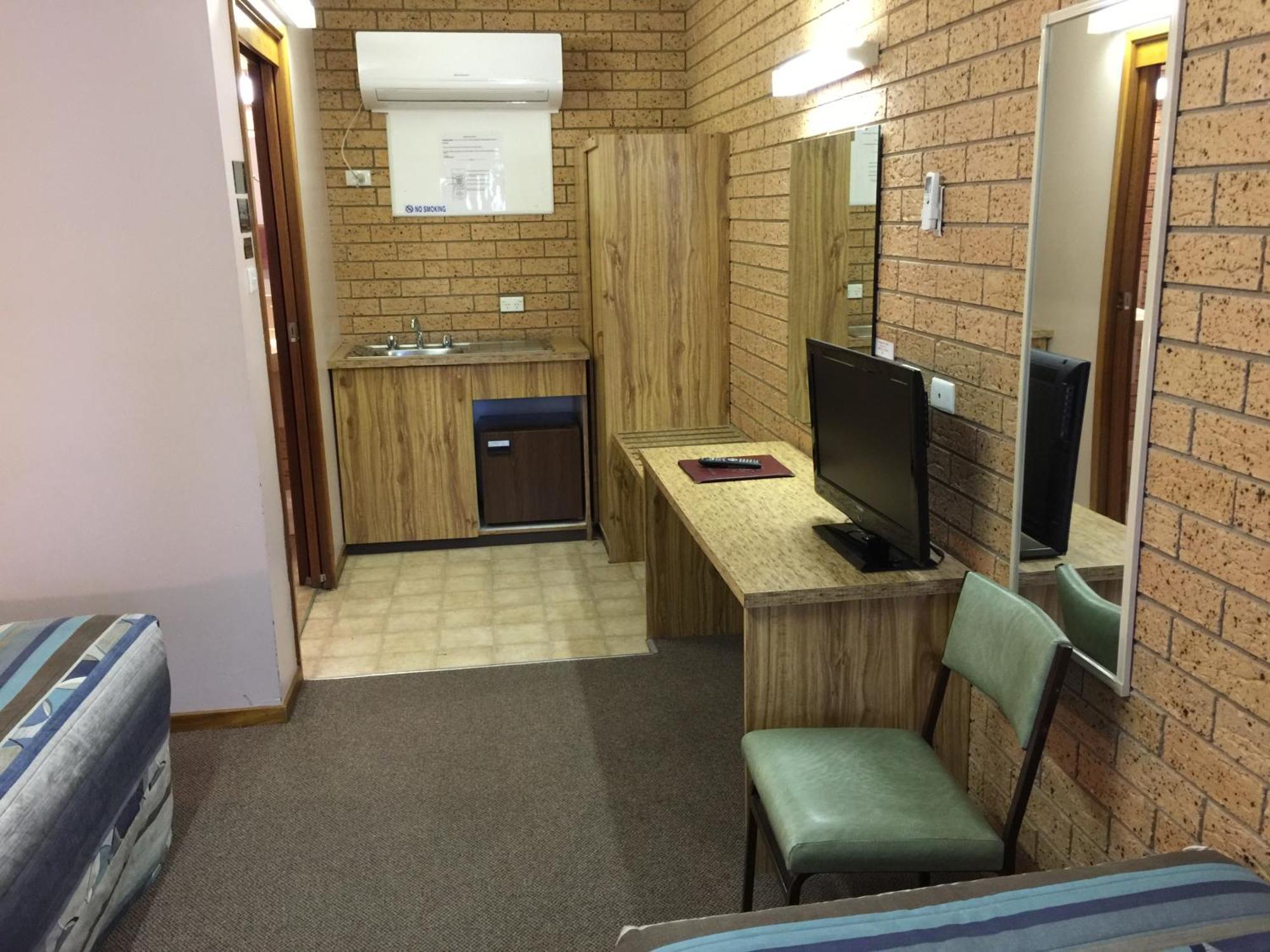 Three Ways Motel Gilgandra Exterior photo