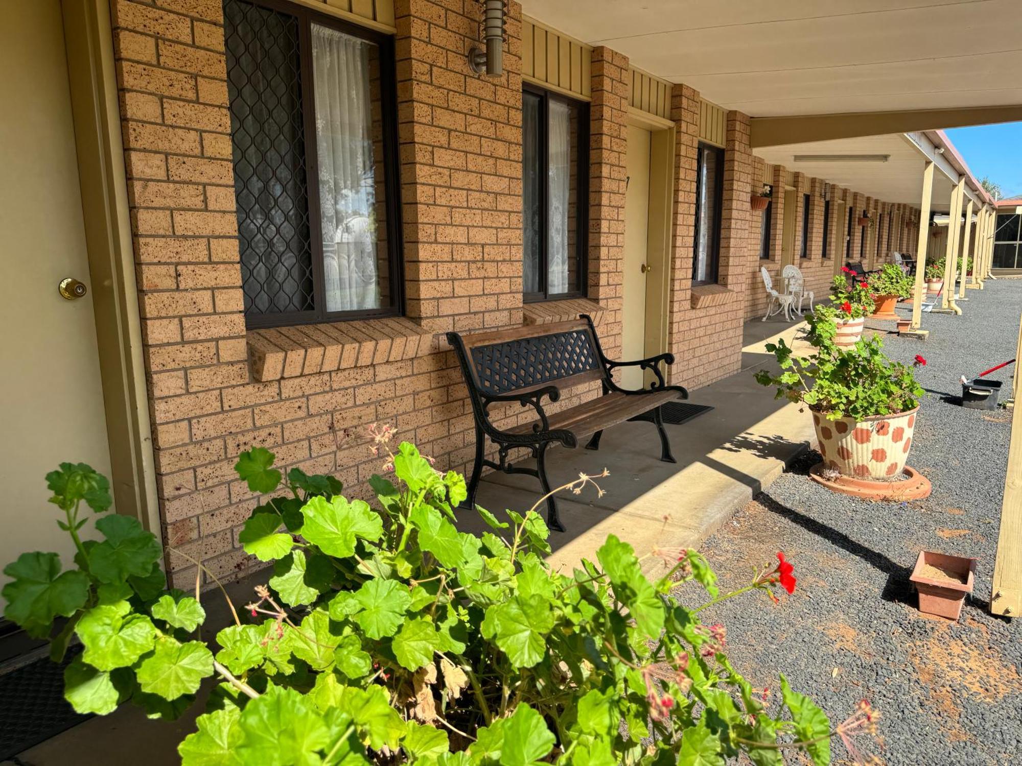 Three Ways Motel Gilgandra Exterior photo