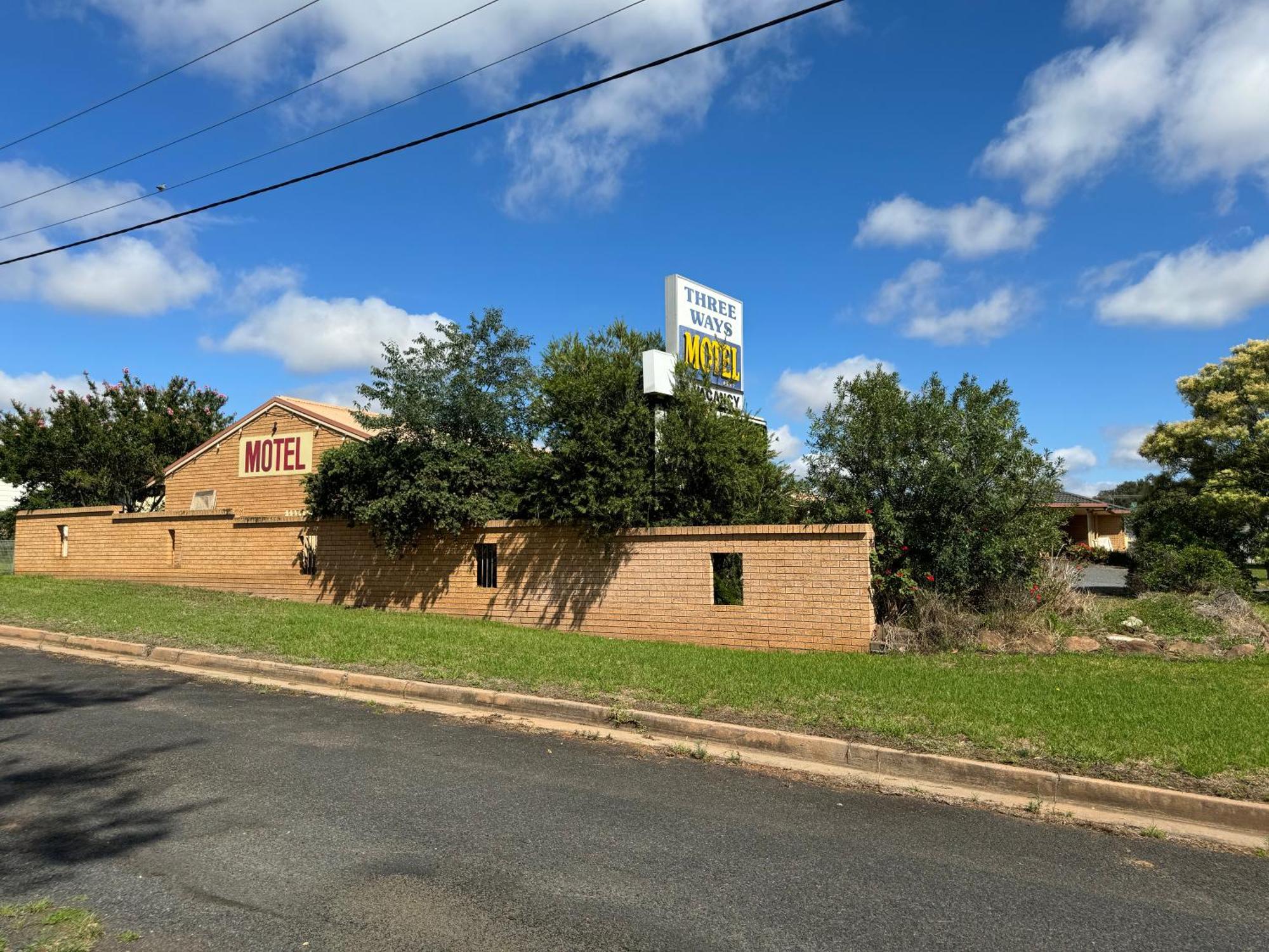 Three Ways Motel Gilgandra Exterior photo