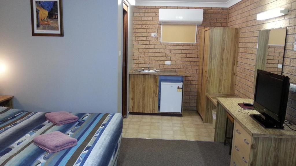 Three Ways Motel Gilgandra Room photo